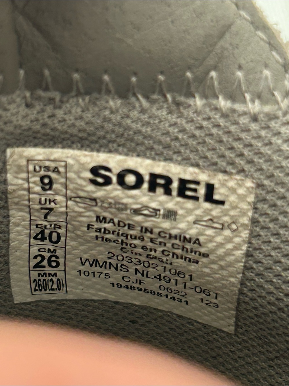 Sorel Out N About Boots Womens Size 9 US Gray Ankle Suede Leather Slip On NL4911 - Picture 2 of 11